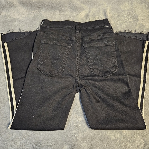Mother Women's The Insider Crop Step Fray Guilty Racer High Waist Jeans Size 26 - Picture 10 of 14
